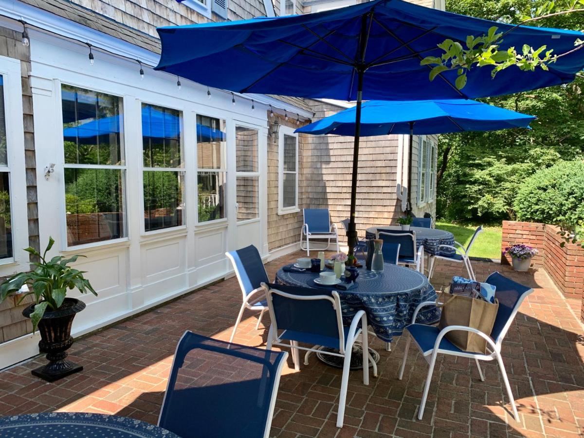 Ashley Manor Bed and Breakfast Barnstable Exteriör bild