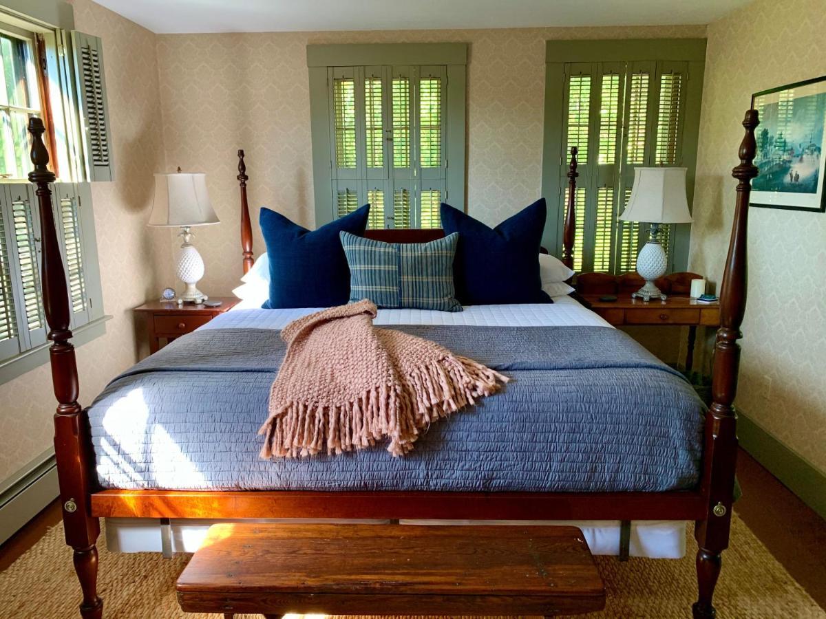 Ashley Manor Bed and Breakfast Barnstable Exteriör bild