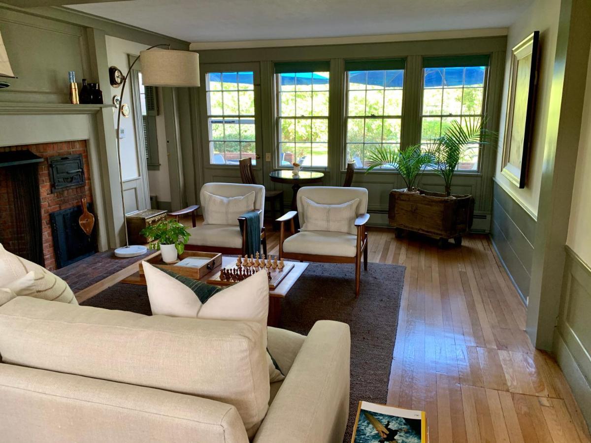 Ashley Manor Bed and Breakfast Barnstable Exteriör bild