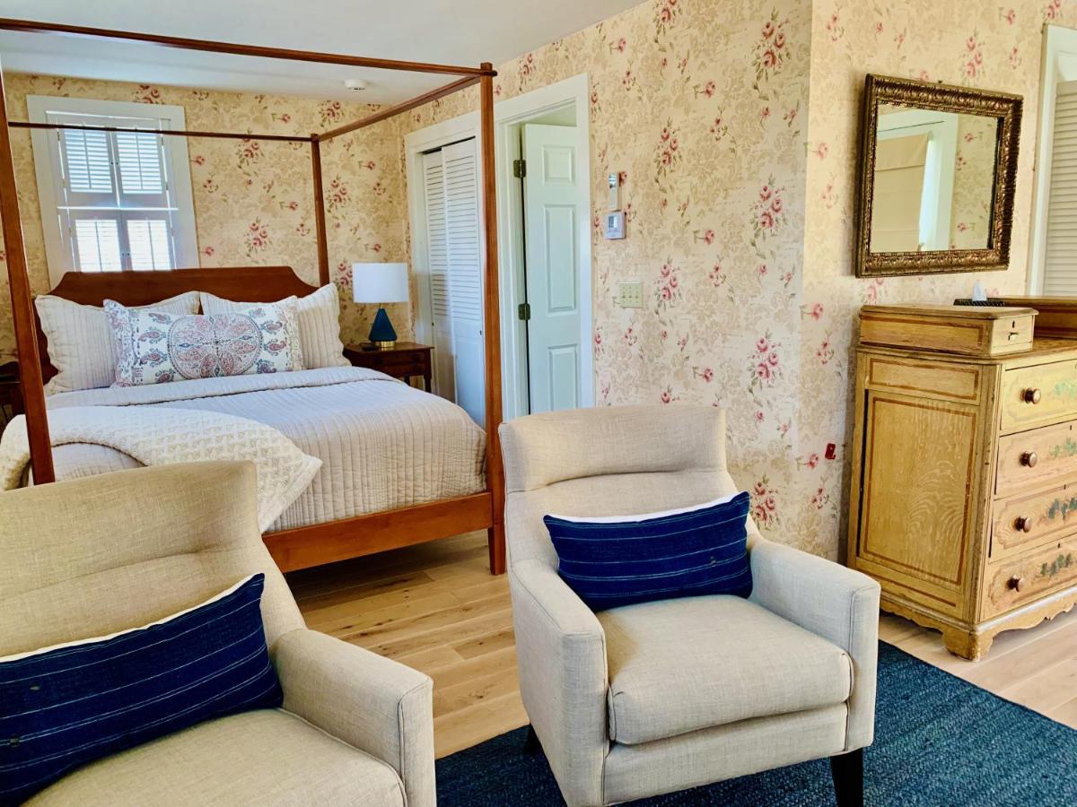 Ashley Manor Bed and Breakfast Barnstable Exteriör bild